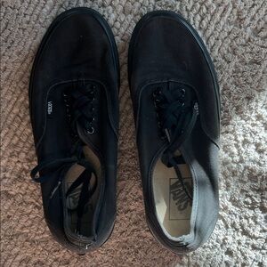 Vans Men's Classic Black Sneakers